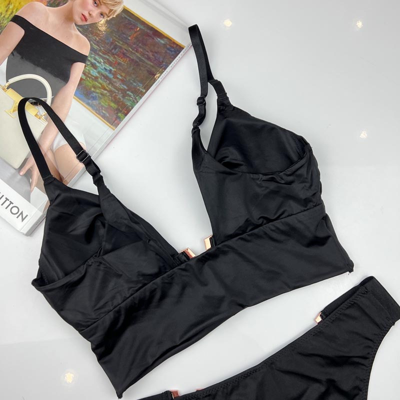 Комплект женского нижнего белья Victoria`s Secret — изображение 11