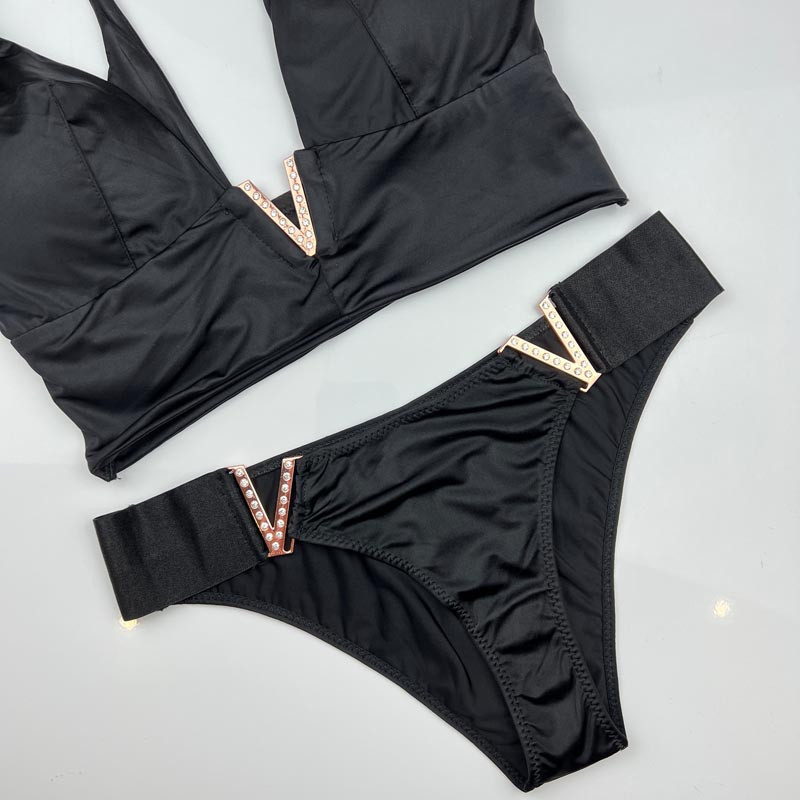 Комплект женского нижнего белья Victoria`s Secret — изображение 9